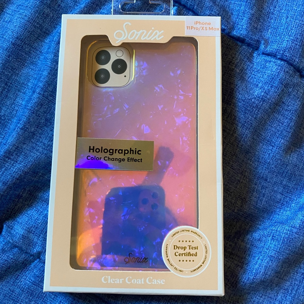 iPhone 11 Pro Max sonix holo case
